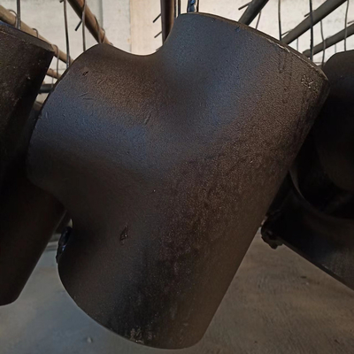 Threaded Connection Carbon Steel Tees With SCH20-SCH160 Thickness And Durable Connection