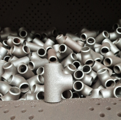 ASME B16.9 Sch10 Butt Welded Pipe Fittings A234 WPB Tee 4" Sch 40 Equal Unequal