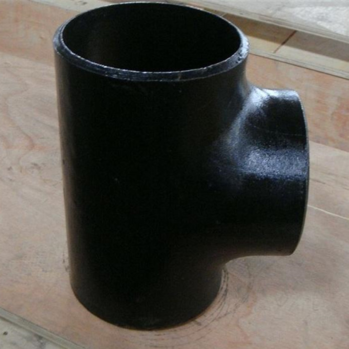 Painting carbon steel tee suitable for ASME/ANSI B16.9 applications and more