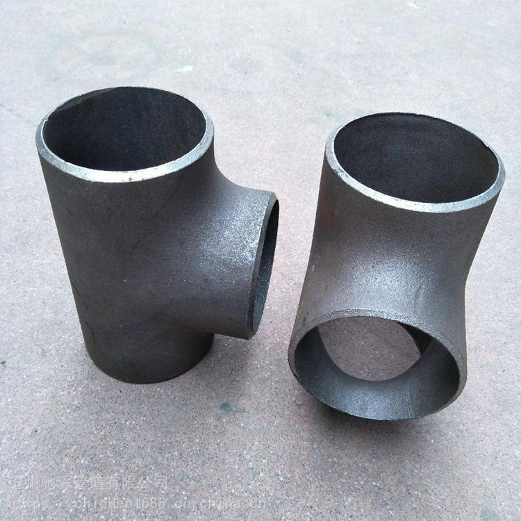 ASME / ANSI B16.9 Carbon Steel Tees Wooden Cases / Pallets Packaging T/T L/C Payment