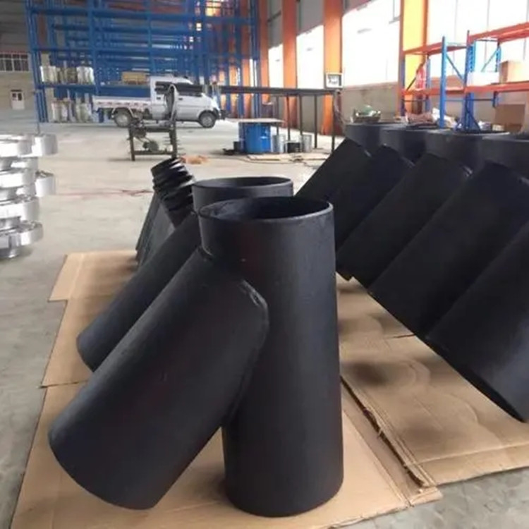 API Certificate Carbon Steel Tees with Wooden Cases Packaging and T/T Payment