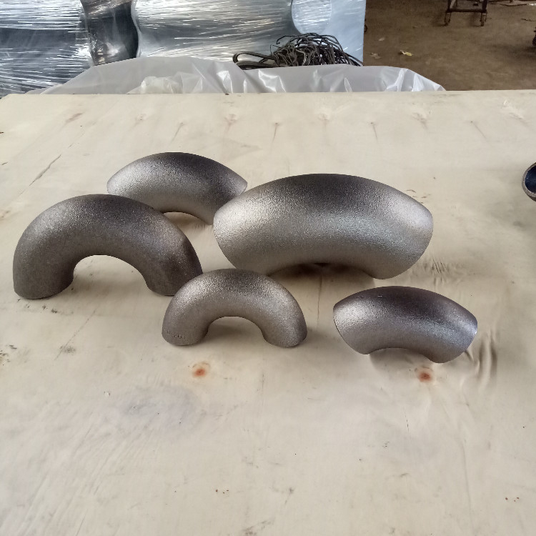 45d Carbon Steel Pipe Fittings Elbow 90 Degree Long Radius 4" A234 Wpb