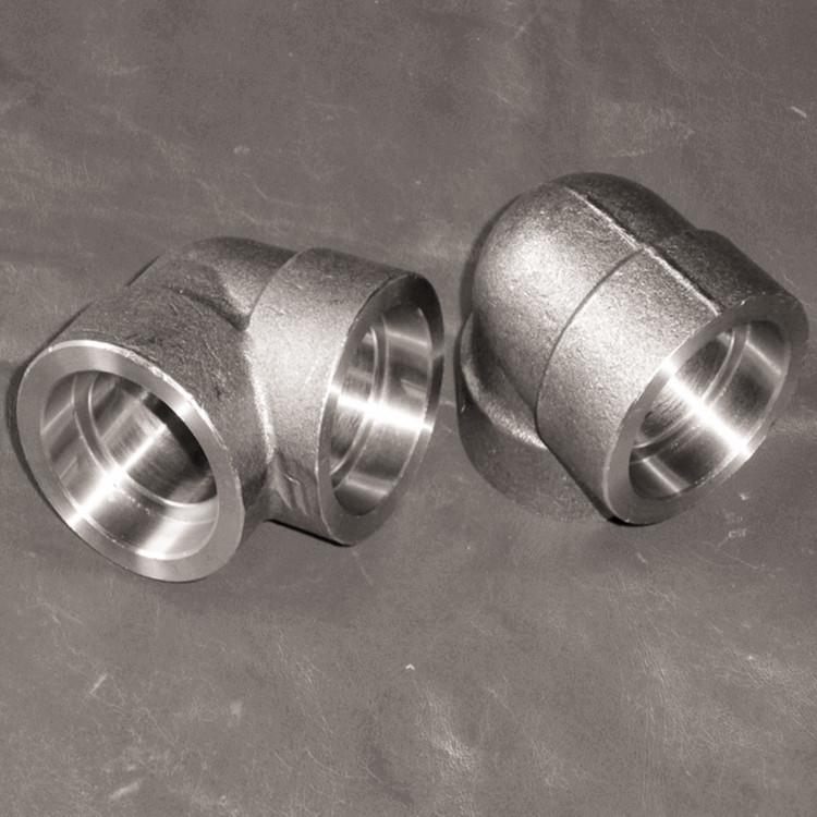 DN600 Socket Weld Tee ASTM 90 Degree Tee Joint Welding