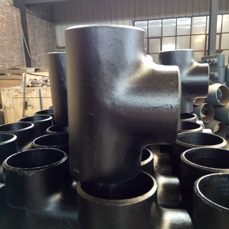 ASTM A234 WPB SCH40 Carbon Steel Pipe And Fittings Tee Seamless